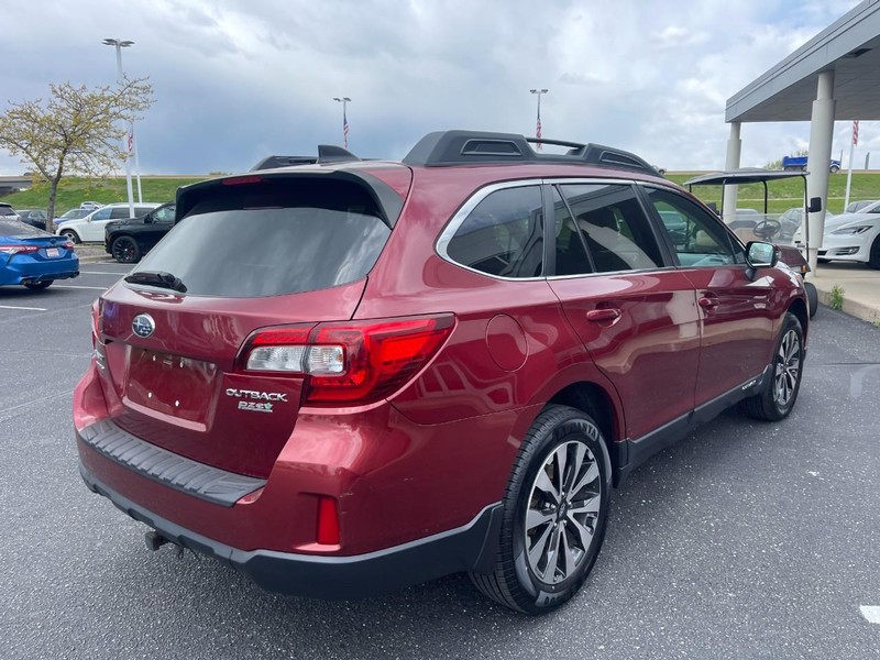 Subaru Outback Vehicle Image 03
