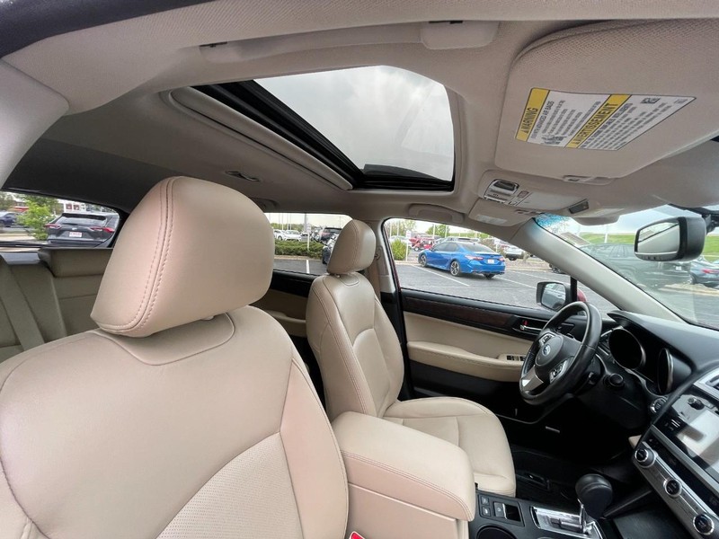 Subaru Outback Vehicle Image 10