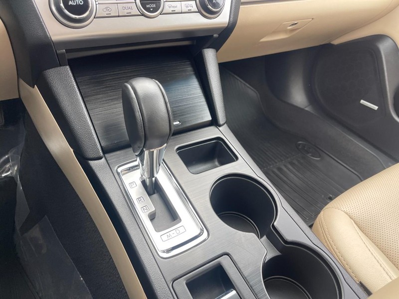 Subaru Outback Vehicle Image 34