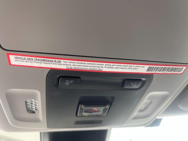 Toyota Camry Vehicle Image 30