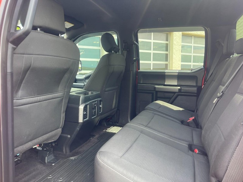 Ford F-150 Vehicle Image 12