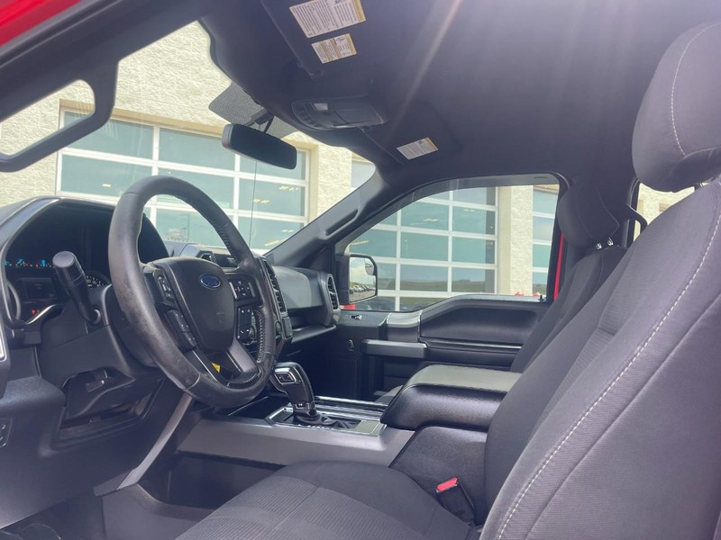 Ford F-150 Vehicle Image 13