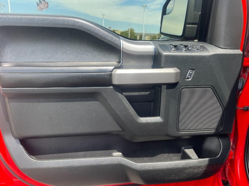Ford F-150 Vehicle Image 15