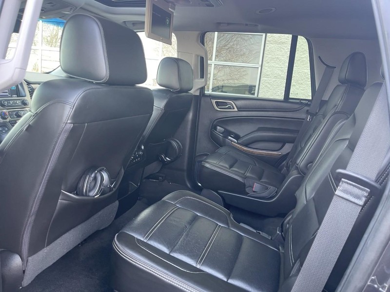 GMC Yukon Vehicle Image 15