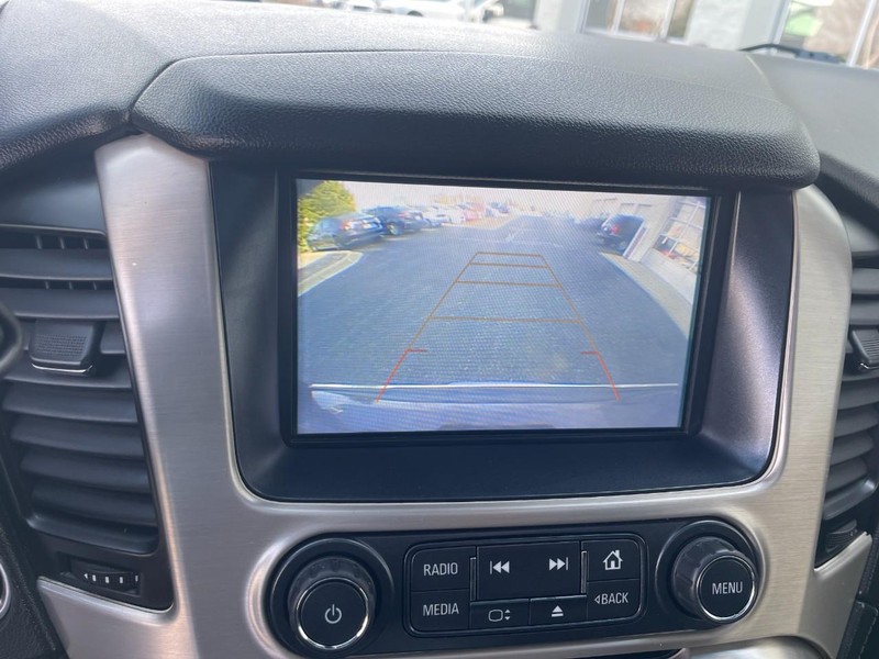 GMC Yukon Vehicle Image 30