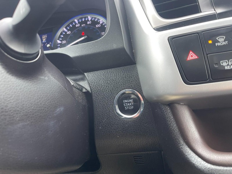 Toyota Highlander Vehicle Image 27