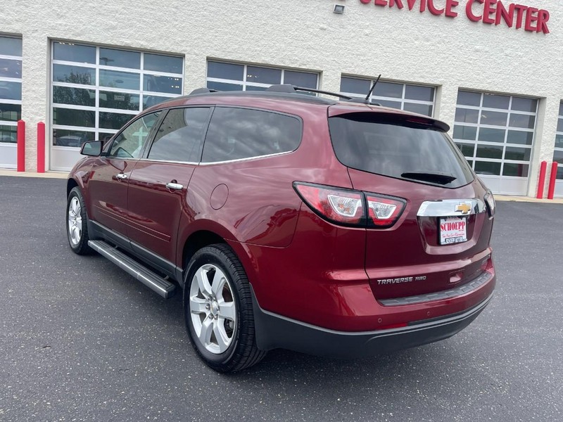 Chevrolet Traverse Vehicle Image 04