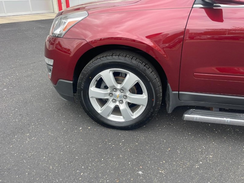 Chevrolet Traverse Vehicle Image 06