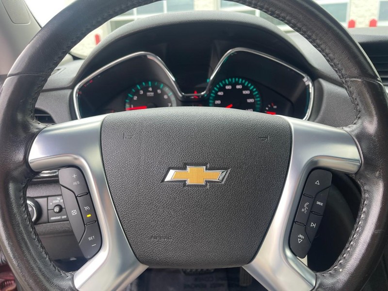 Chevrolet Traverse Vehicle Image 25