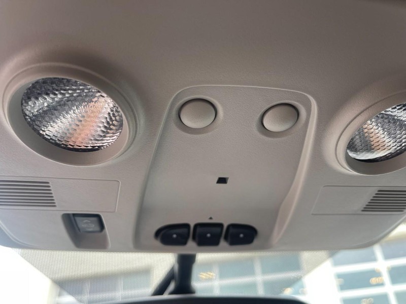Chevrolet Traverse Vehicle Image 33