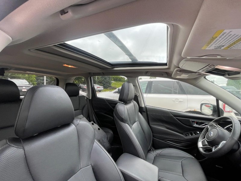 Subaru Forester Vehicle Image 03