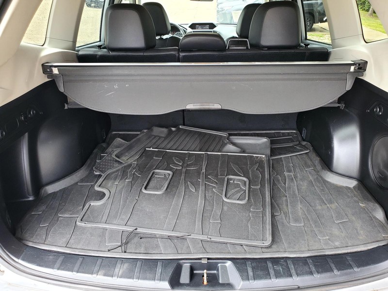 Subaru Forester Vehicle Image 17