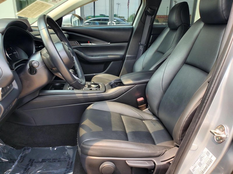 Mazda CX-30 Vehicle Image 11