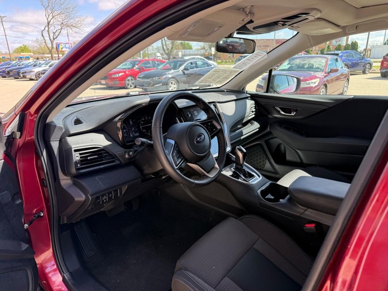 Subaru Outback Vehicle Image 10