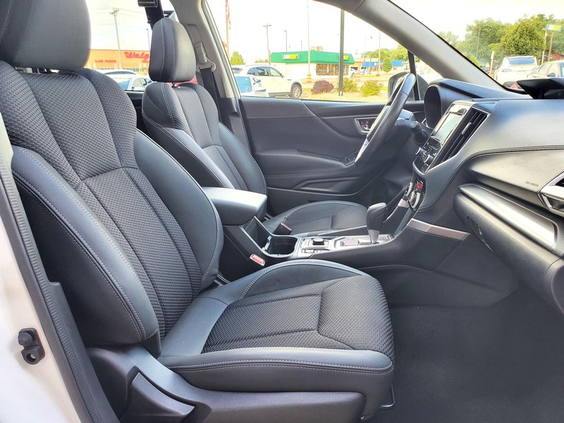 Subaru Forester Vehicle Image 14