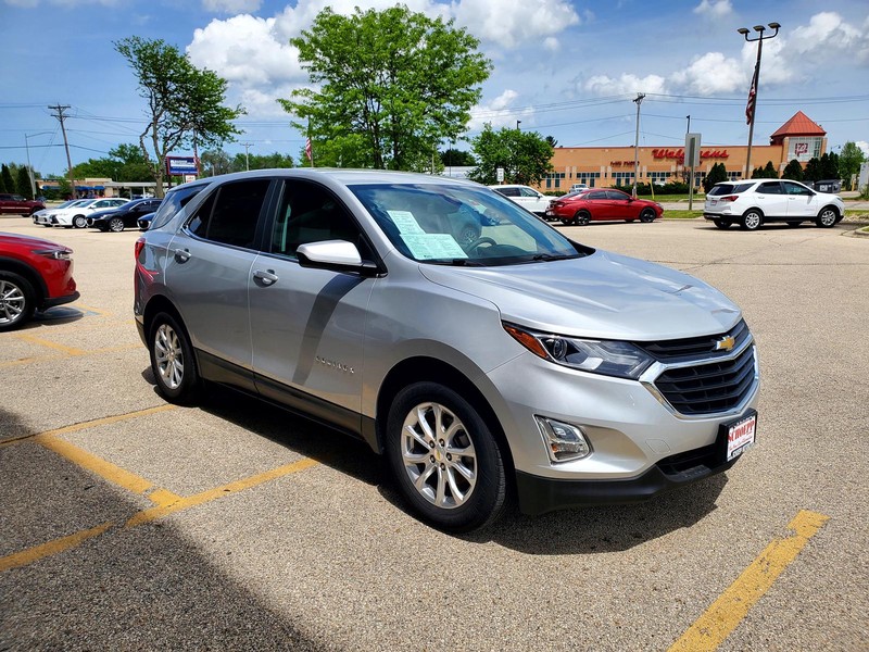 Chevrolet Equinox Vehicle Image 03