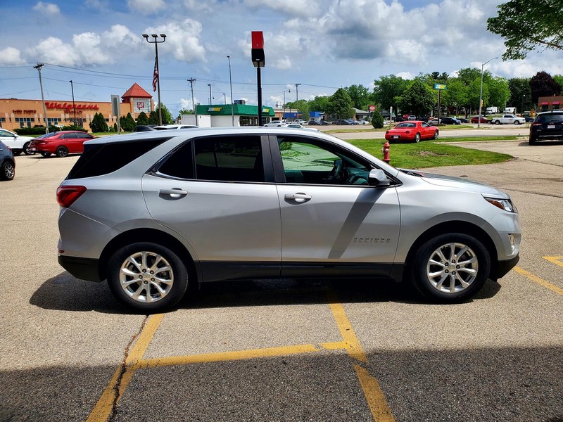 Chevrolet Equinox Vehicle Image 04