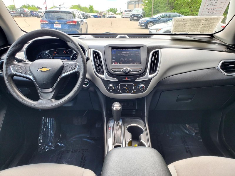 Chevrolet Equinox Vehicle Image 08
