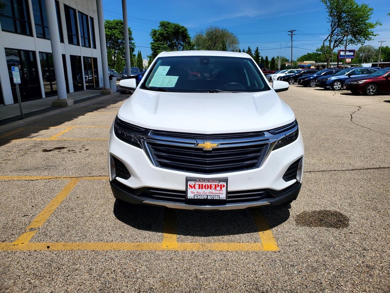 Chevrolet Equinox Vehicle Image 02