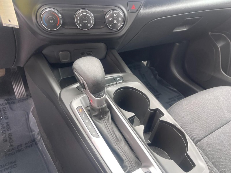 Chevrolet Trax Vehicle Image 24