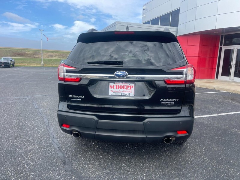 Subaru Ascent Vehicle Image 04
