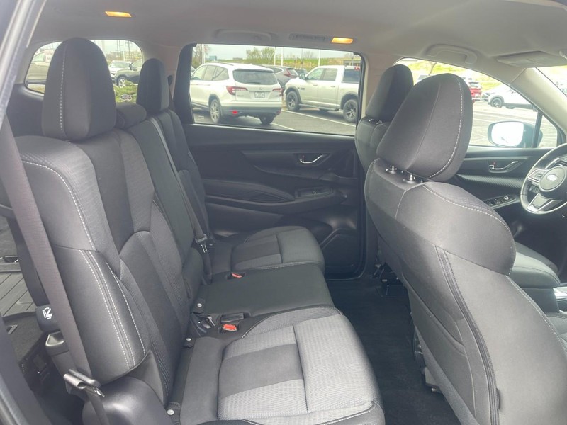 Subaru Ascent Vehicle Image 14
