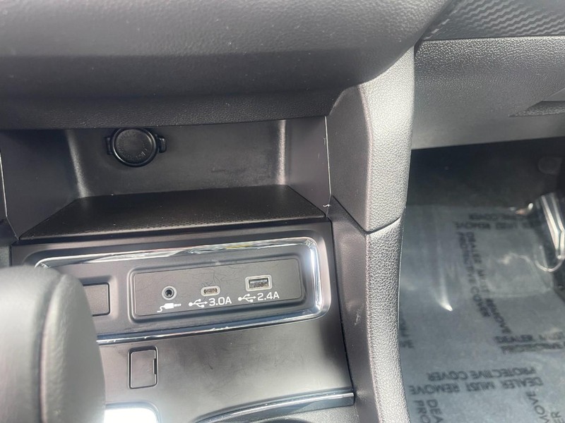 Subaru Ascent Vehicle Image 36