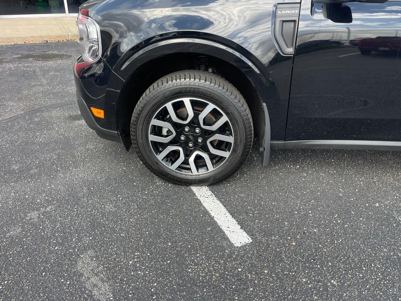 Ford Maverick Vehicle Image 07