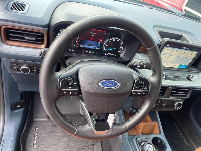 Ford Maverick Vehicle Image 23