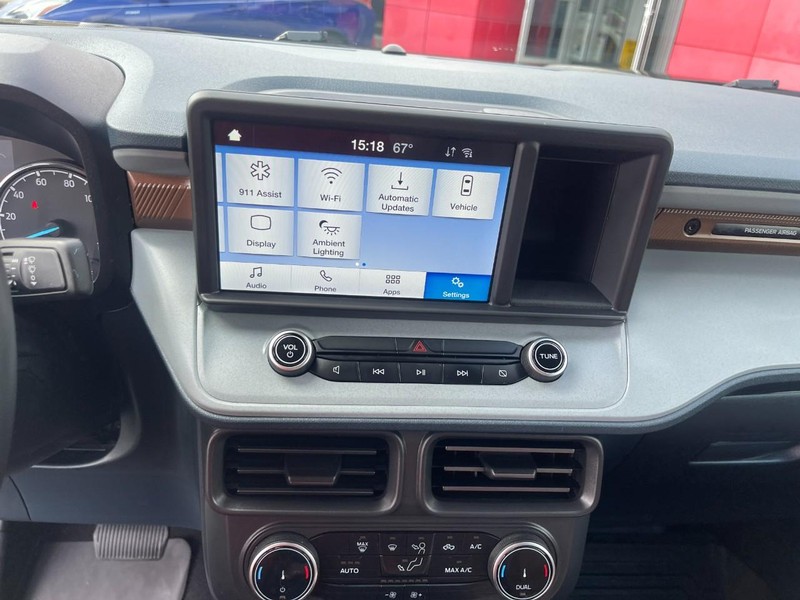 Ford Maverick Vehicle Image 29