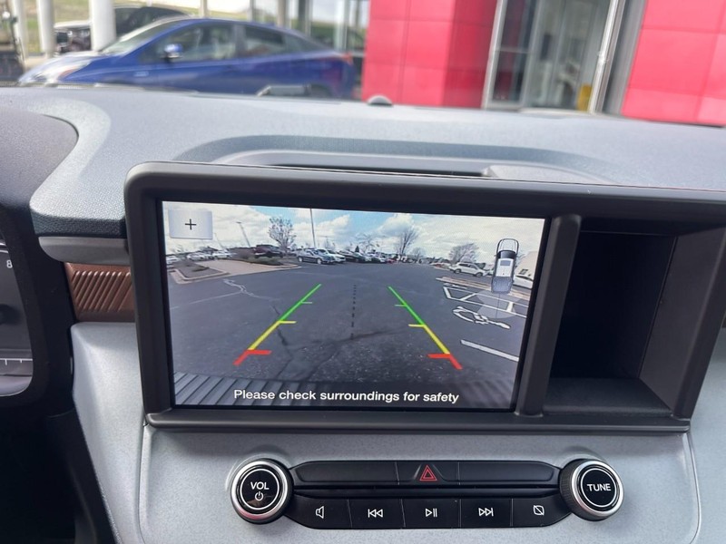 Ford Maverick Vehicle Image 30