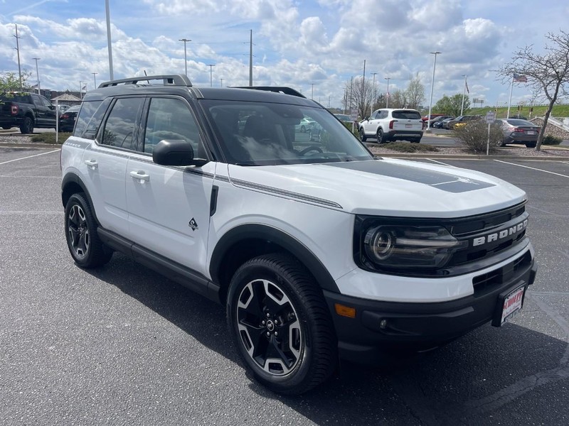 Ford Bronco Sport Vehicle Image 02