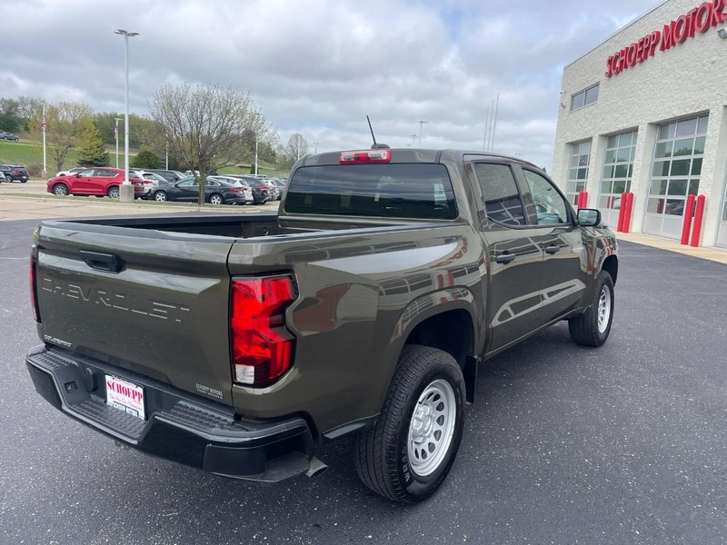 Chevrolet Colorado Vehicle Image 03
