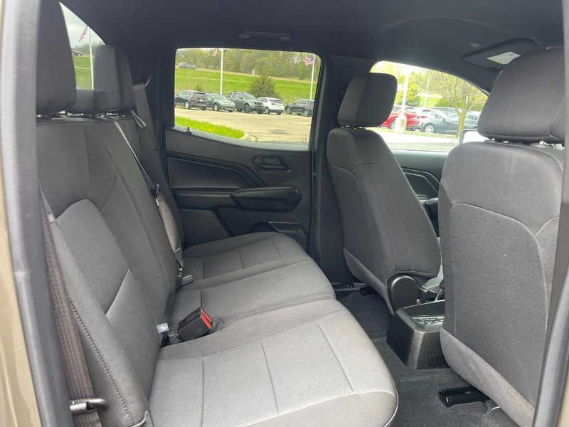 Chevrolet Colorado Vehicle Image 08