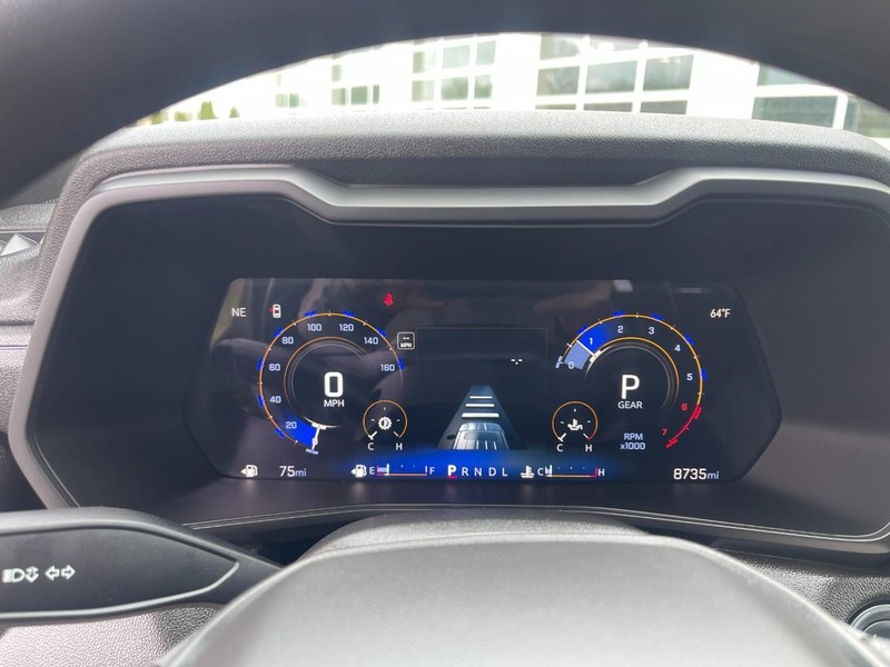 Chevrolet Colorado Vehicle Image 17