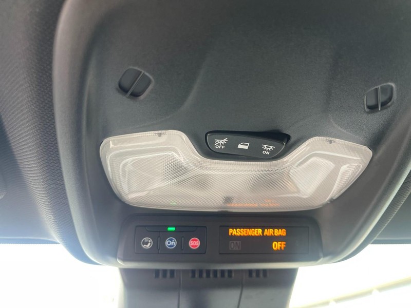 Chevrolet Colorado Vehicle Image 22