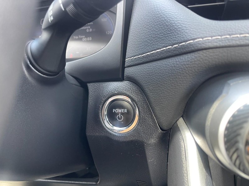 Toyota RAV4 Vehicle Image 29