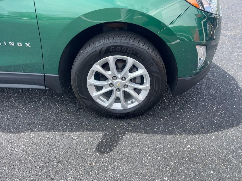 Chevrolet Equinox Vehicle Image 07