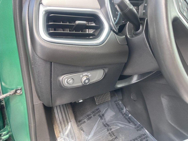 Chevrolet Equinox Vehicle Image 21