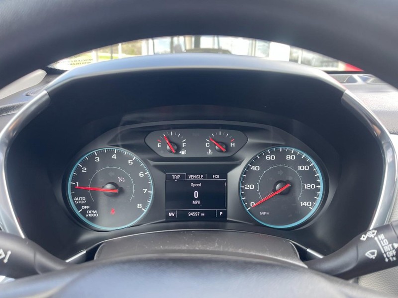 Chevrolet Equinox Vehicle Image 25