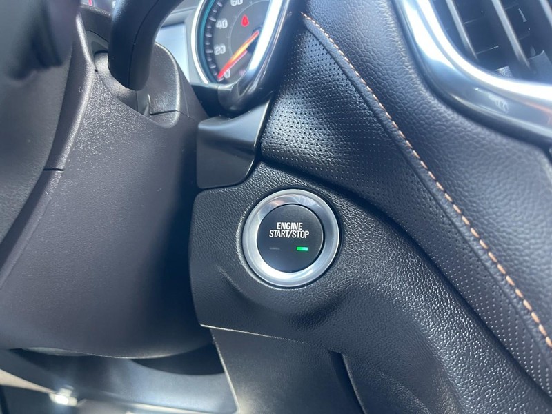 Chevrolet Equinox Vehicle Image 31