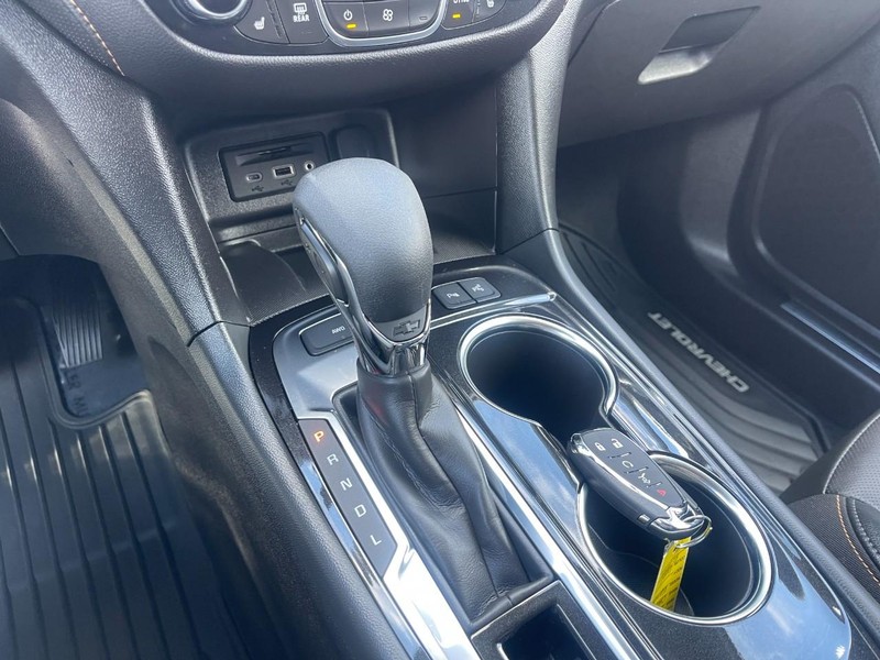 Chevrolet Equinox Vehicle Image 32