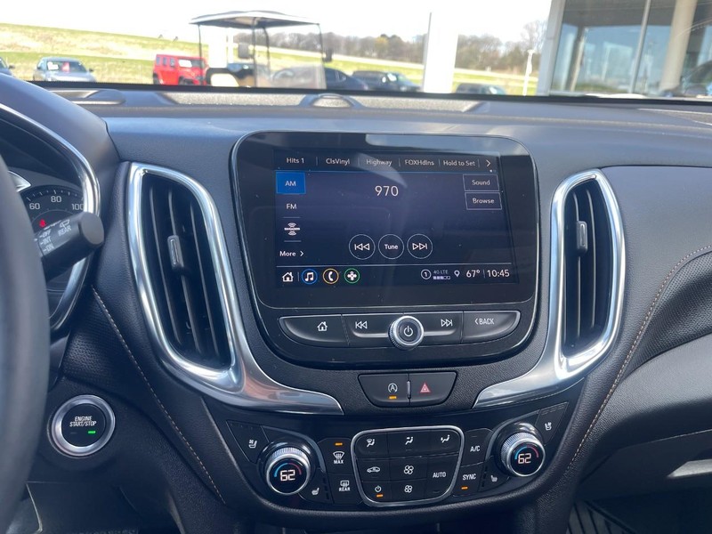 Chevrolet Equinox Vehicle Image 33