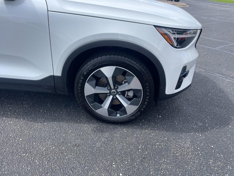 Volvo XC40 Vehicle Image 39