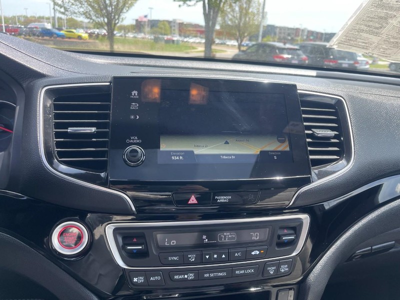 Honda Passport Vehicle Image 36