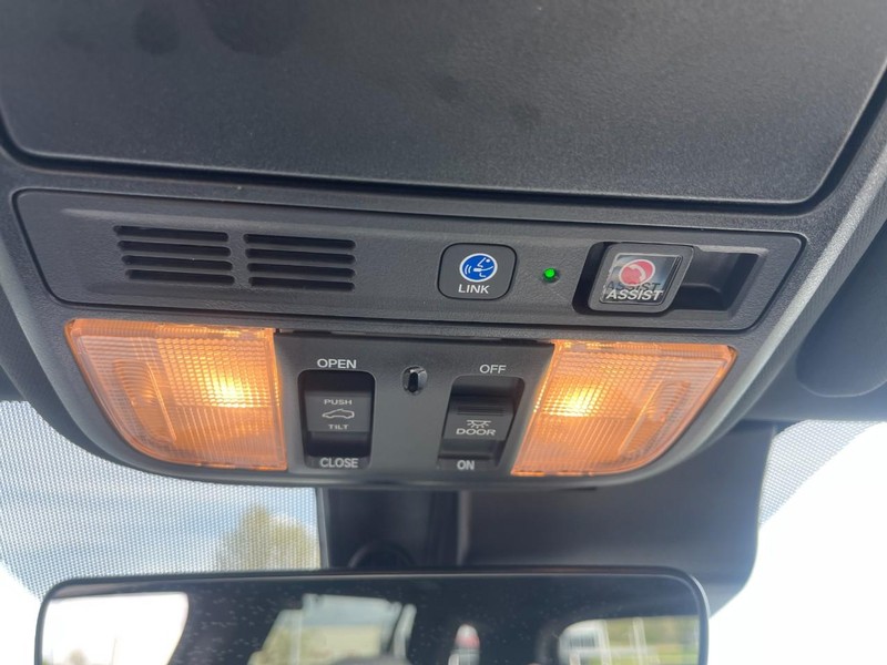 Honda Passport Vehicle Image 39