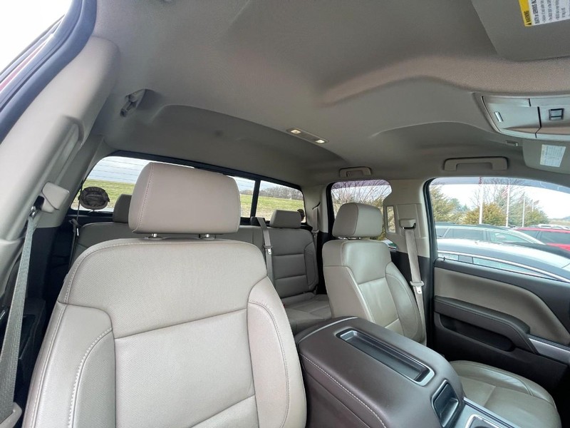 Chevrolet Silverado 2500HD Vehicle Image 04