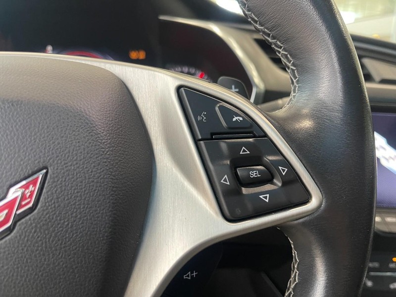 Chevrolet Corvette Vehicle Image 23