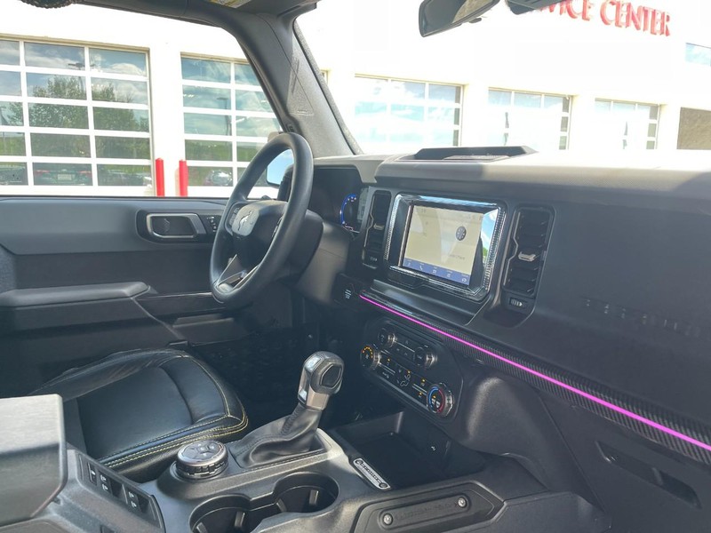 Ford Bronco Vehicle Image 10