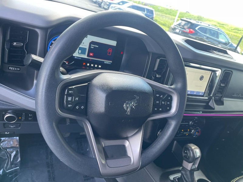 Ford Bronco Vehicle Image 24